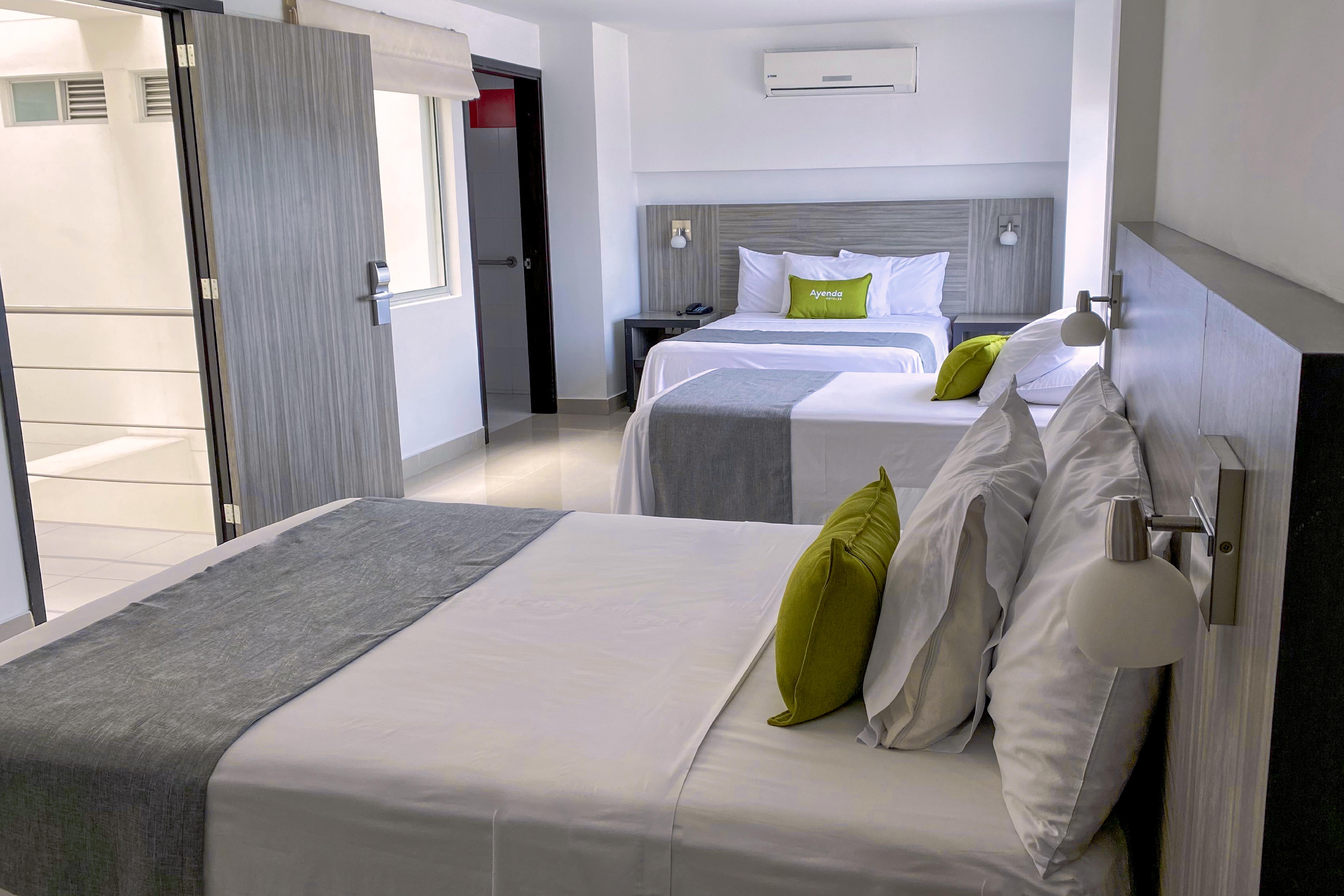 Ayenda 1136 Mh Hotel Pereira Kültér fotó