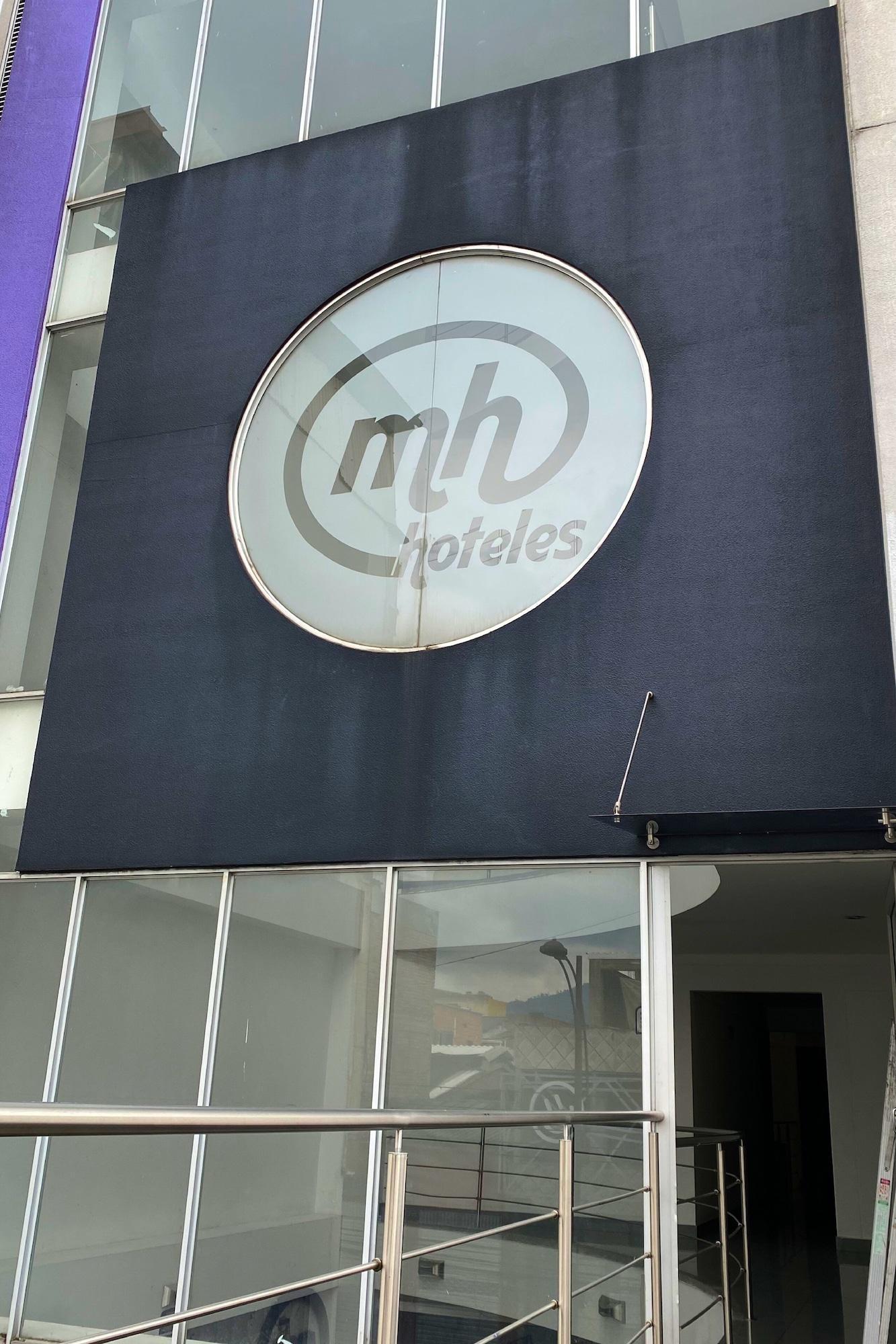 Ayenda 1136 Mh Hotel Pereira Kültér fotó
